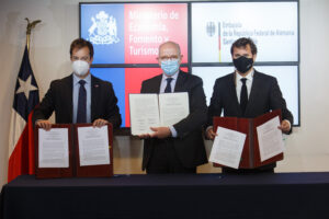 Gobierno firma acuerdo para que pymes puedan expandir sus negocios a Alemania